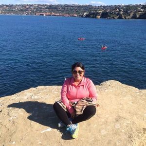 Meet your Posher, Gloria